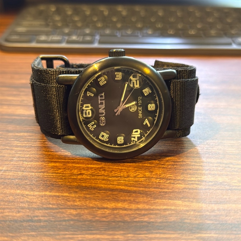 UNTLD Watch Velcro Strap